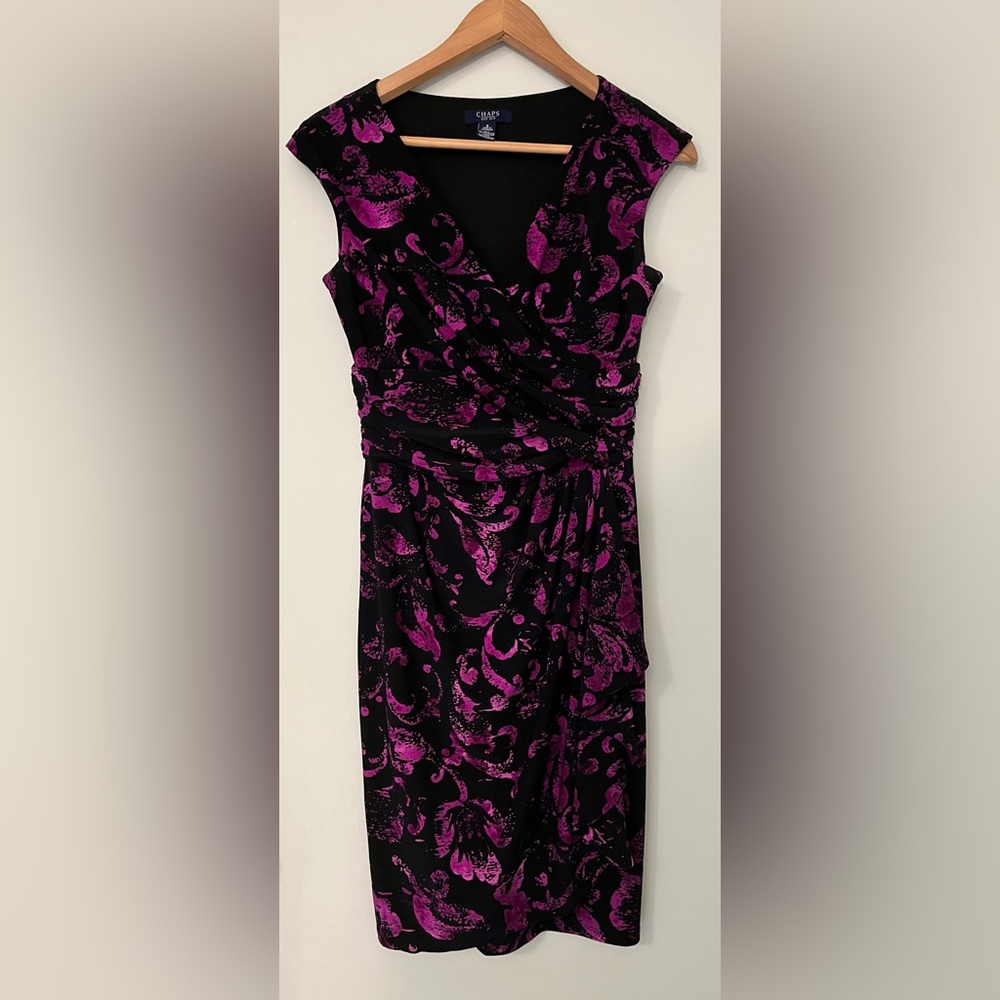 Chaps black and purple sleeveless comfortable crossover midi dress ruched waist
